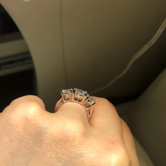 3Pcs 925 Silver Oval Cut 3 Stone Solitaire Ring - Picture 16 of 17